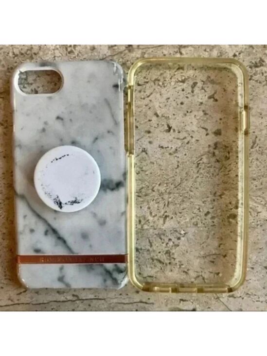 RICHMOND & FINCH Other - R&F: white marble Freedom Series iPhone 6/…